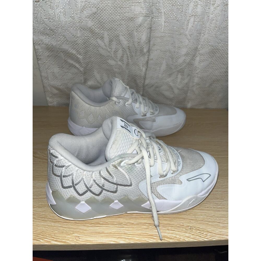 Puma MB.01 Basketball Shoes Men’s Size 7 White Pre-Owned